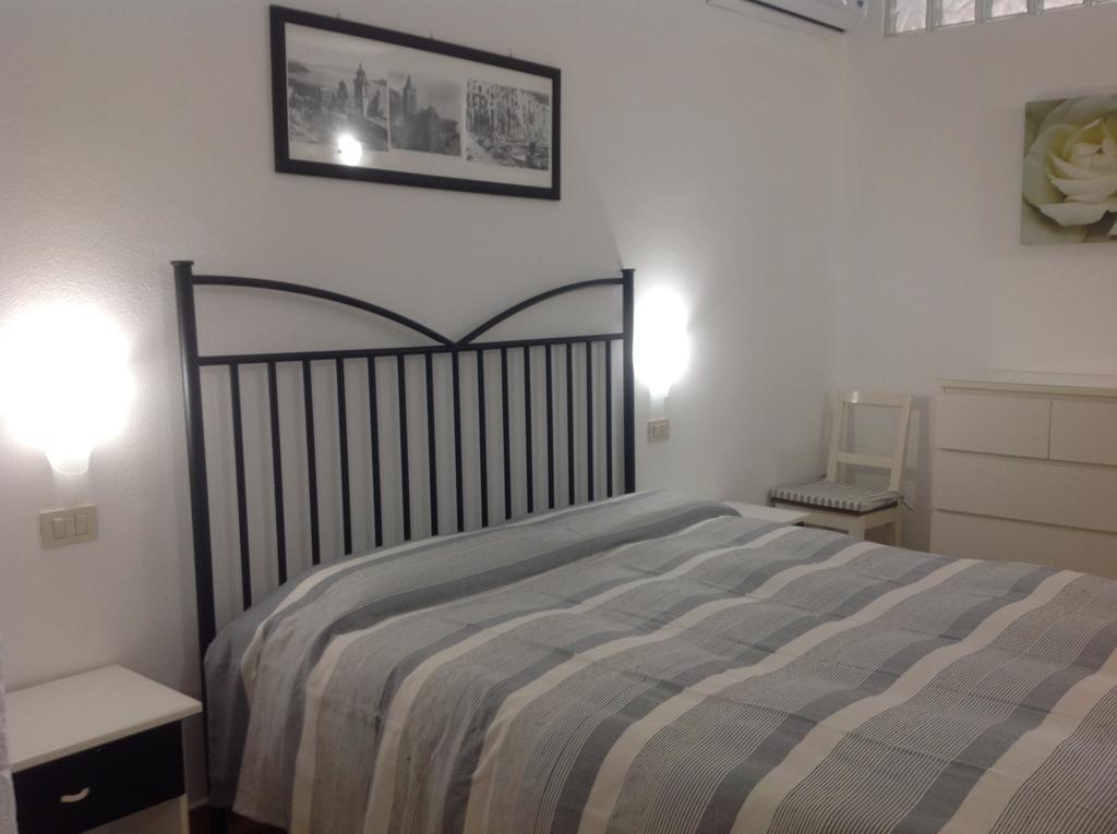La Lanterna Guest house