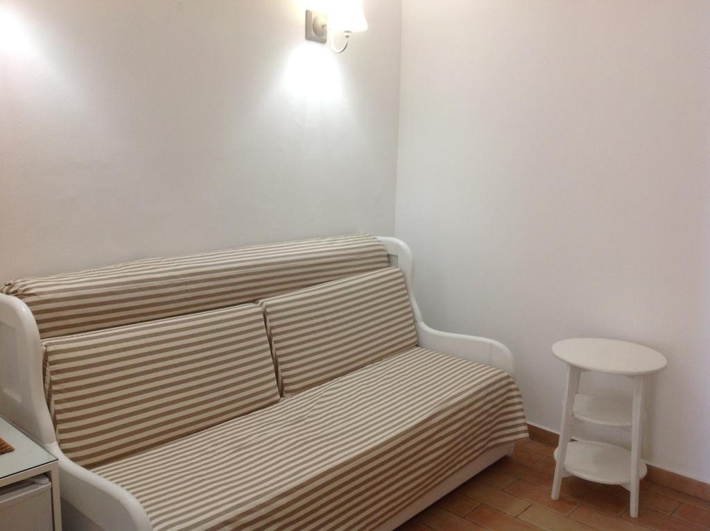La Lanterna Guest house *